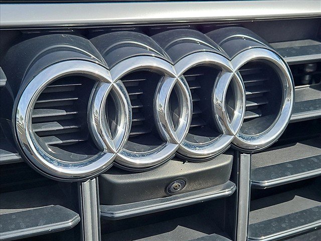 Used 2024 Audi Q5 Prestige w/ Prestige Package AWD/4WD image 30
