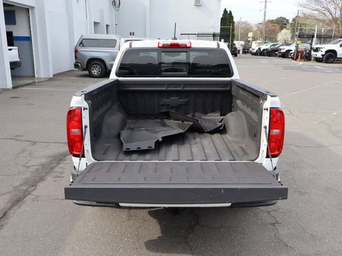 Used 2022 Chevrolet Colorado Z71 w/ Safety Package image 13