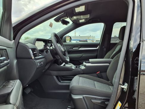 New 2026 GMC Terrain Elevation w/ Technology Package II FWD image 16