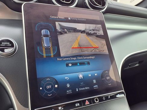 Used 2024 Mercedes-Benz GLC 300 image 8