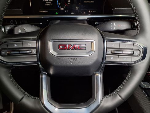 Used 2026 GMC Sierra EV Elevation image 20