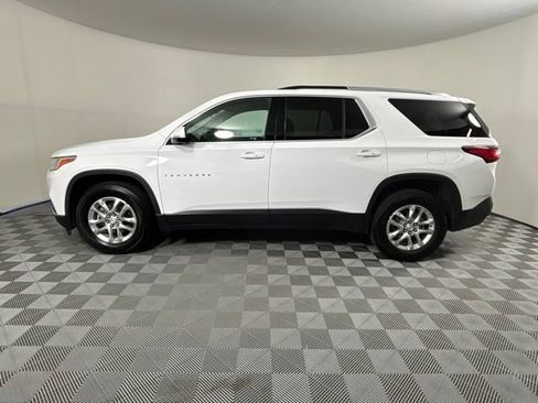 Used 2018 Chevrolet Traverse LT FWD image 9