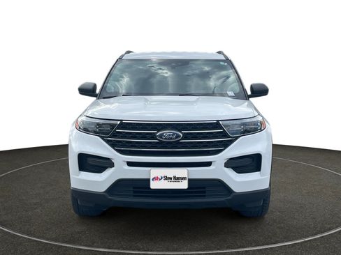 Used 2023 Ford Explorer XLT image 10