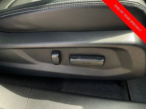 Used 2018 Honda Clarity Touring image 15