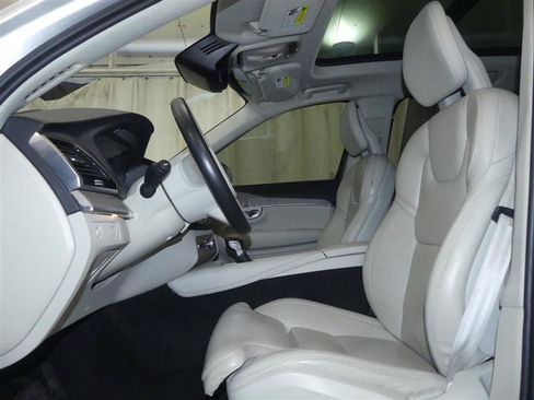 Used 2022 Volvo XC90 T6 Inscription AWD/4WD image 21