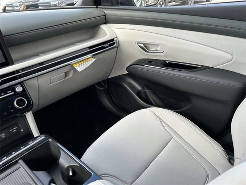 New 2026 Hyundai Tucson Limited image 6
