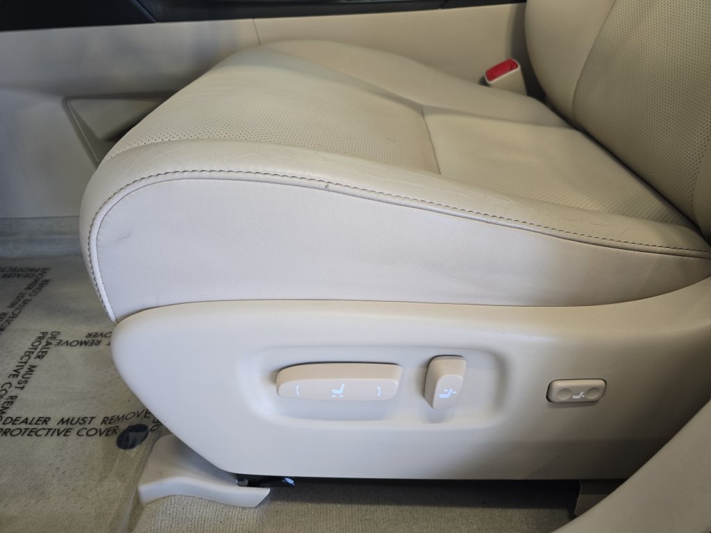 Used 2014 Lexus RX 350 AWD w/ Navigation Package image 30