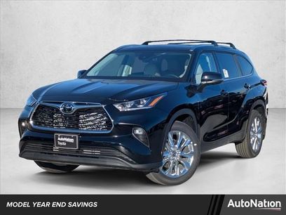 New 2025 Toyota Highlander Limited