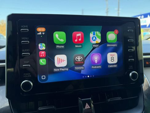 Used 2020 Toyota Corolla LE w/ Carpet Mat Package (TMS) FWD image 30