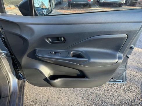 Used 2021 Nissan Versa S image 15