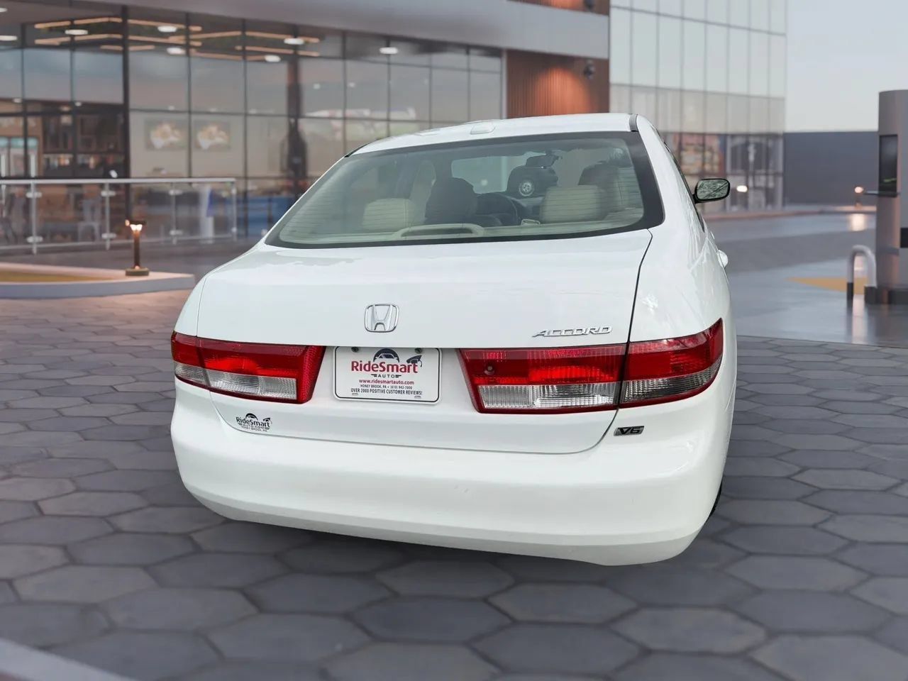 Used 2004 Honda Accord EX image 9