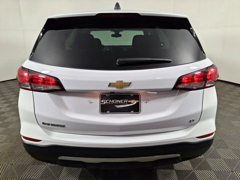 Used 2022 Chevrolet Equinox LT image 4