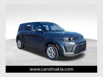 New 2025 Kia Soul LX