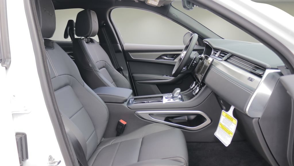 New 2026 Jaguar F-PACE R-Dynamic S AWD/4WD image 17