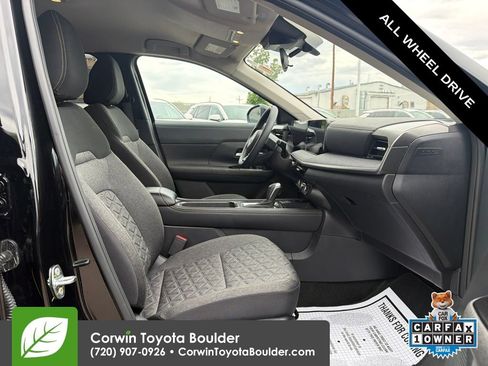 Used 2025 Nissan Kicks SV w/ Charging Package AWD/4WD image 11