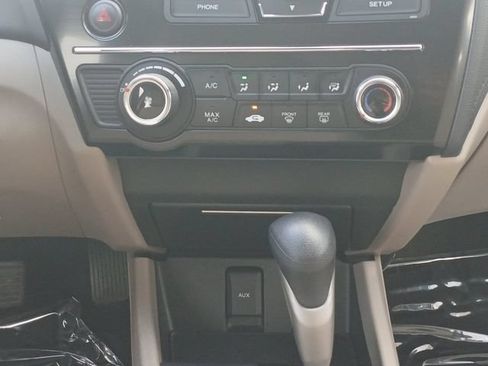 Used 2013 Honda Civic LX image 4