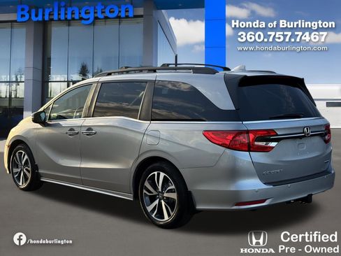 Certified 2024 Honda Odyssey Touring image 4