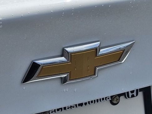 Used 2024 Chevrolet Malibu LT FWD image 38