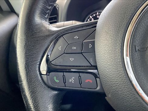 Used 2020 Jeep Renegade Altitude w/ UConnect 8.4 Nav Group AWD/4WD image 24