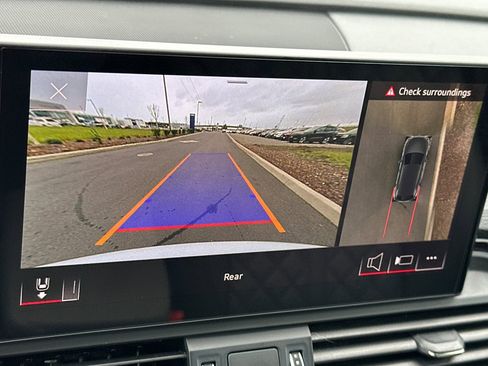 Used 2023 Audi SQ5 Premium Plus w/ Premium Plus Package image 23