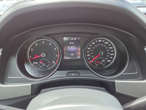 Used 2021 Volkswagen Atlas SE w/ Panoramic Sunroof Package FWD image 32