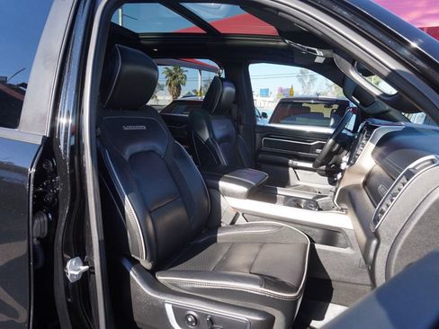 Used 2019 RAM 1500 Laramie AWD/4WD image 21