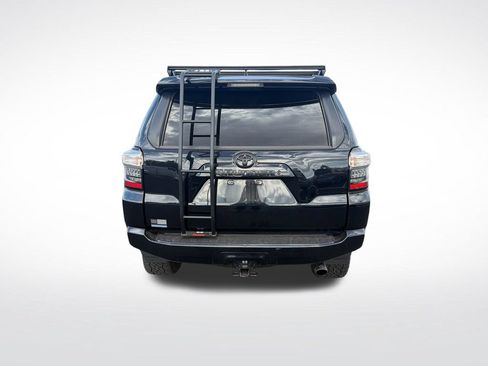 Used 2023 Toyota 4Runner SR5 AWD/4WD image 4