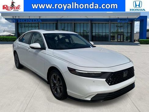 Certified 2023 Honda Accord EX-L image 1