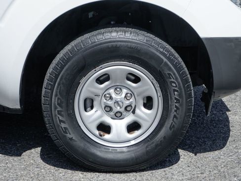 Used 2018 Nissan Frontier S RWD image 34