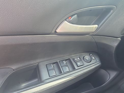 Used 2012 Honda Accord SE image 27