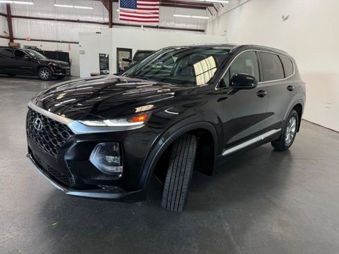 Used 2020 Hyundai Santa Fe SE image 27