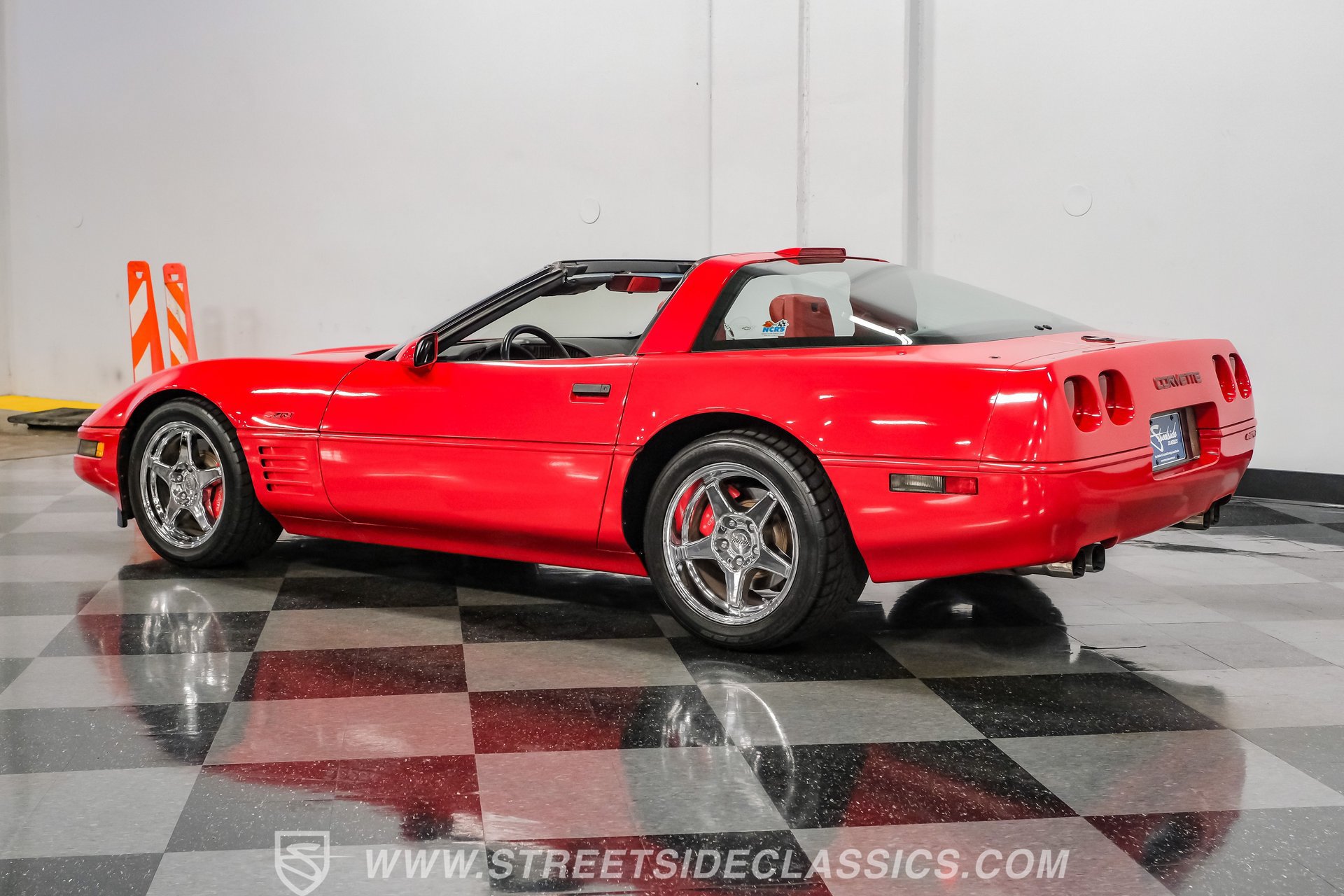 Used 1991 Chevrolet Corvette ZR-1 RWD image 9