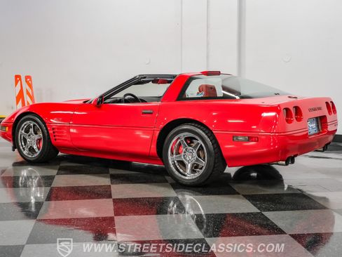 Used 1991 Chevrolet Corvette ZR-1 RWD image 9