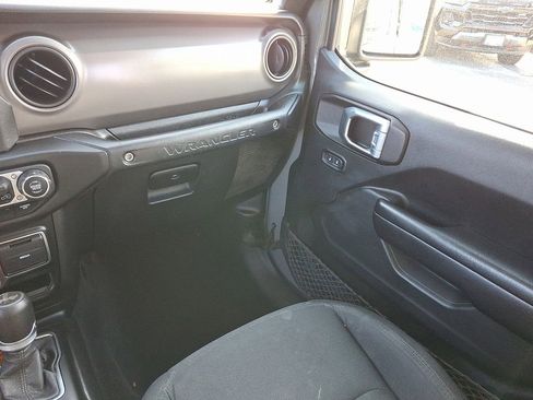 Used 2021 Jeep Wrangler Unlimited Sport image 17