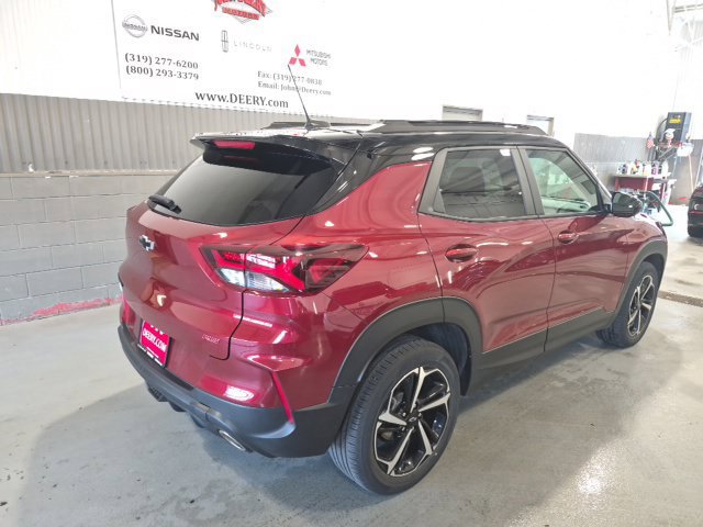 Used 2022 Chevrolet TrailBlazer RS FWD image 3