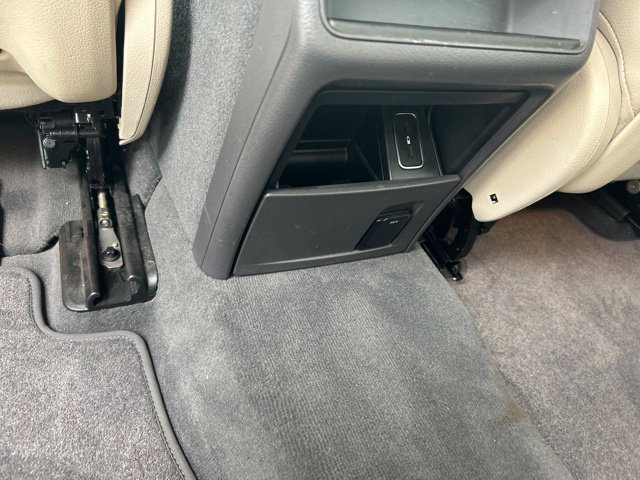 Used 2020 Mercedes-Benz GLE 350 4MATIC image 40
