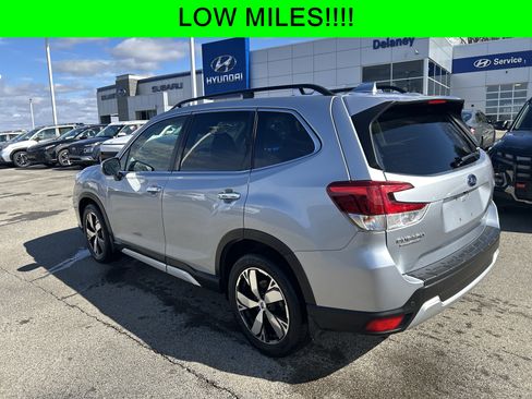 Used 2019 Subaru Forester Touring image 14