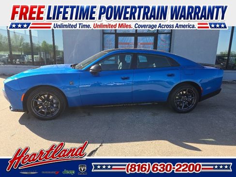 New 2026 Dodge Charger Scat Pack w/ Blacktop Package AWD/4WD image 4