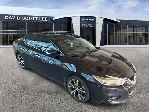 Used 2017 Nissan Maxima 3.5 SL FWD image 3