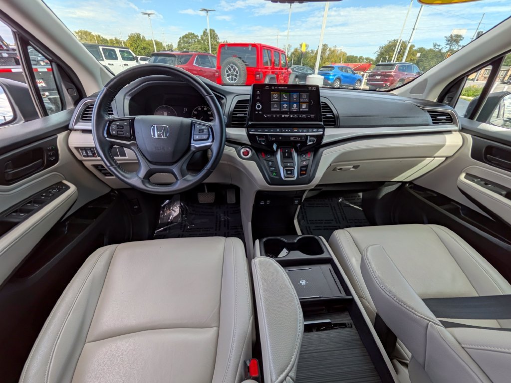 Used 2025 Honda Odyssey EX-L image 11