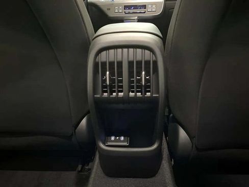 Used 2026 Hyundai Kona SEL Sport FWD image 60