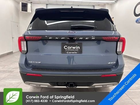 New 2026 Ford Explorer Active w/ Active Comfort Package image 4