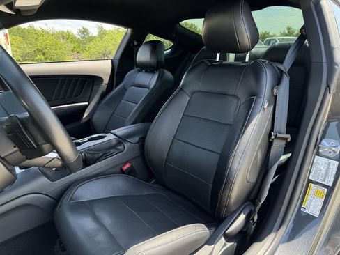 Certified 2020 Ford Mustang Premium RWD image 26