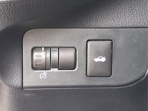 Used 2017 Toyota 86 RWD image 15