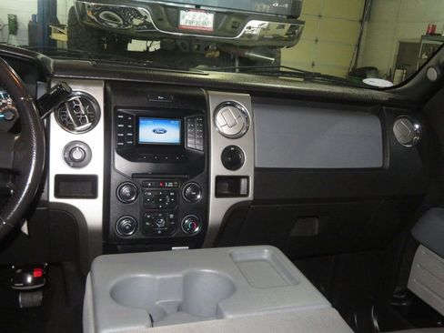 Used 2014 Ford F150 XLT w/ Equipment Group 301A Mid image 37