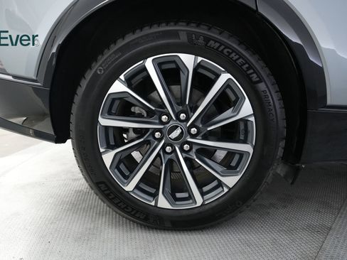 Used 2024 Cadillac Lyriq Sport w/ LPO, Floor Liner Package AWD/4WD image 22