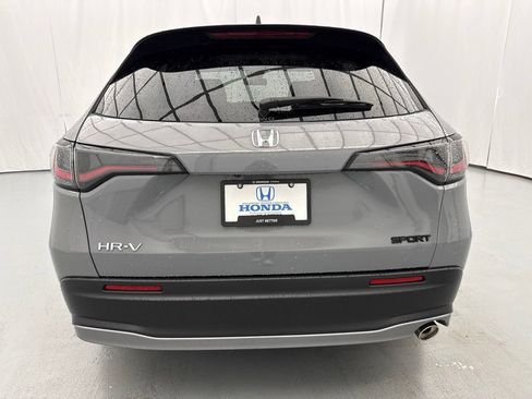 Used 2025 Honda HR-V Sport image 7