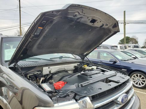 Used 2017 Ford Expedition EL XLT image 52