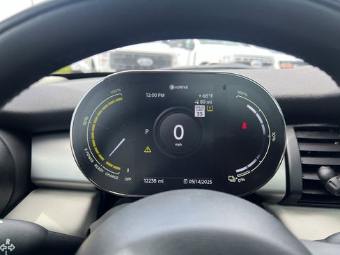 Used 2021 MINI Cooper SE w/ 6.5" Touchscreen Package image 10