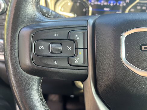 Used 2023 GMC Sierra 2500 Denali w/ Denali Ultimate Package image 19